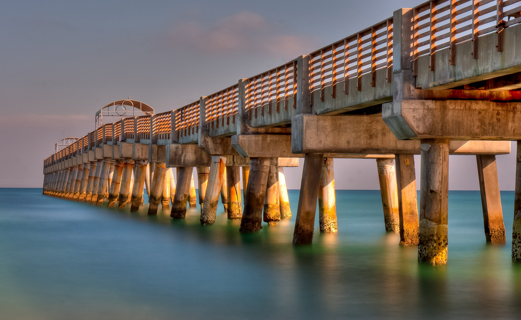 Lake Worth Beach pier and Atlantic shoreline in Palm Beach County, Florida